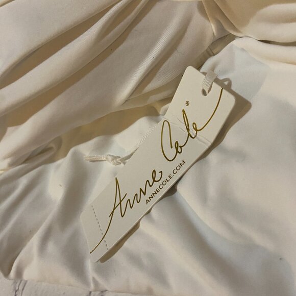**Anne Cole**  Solid Twist Front Shirred Bandeau Tankini Swim Top XL NWT White - Picture 2 of 7